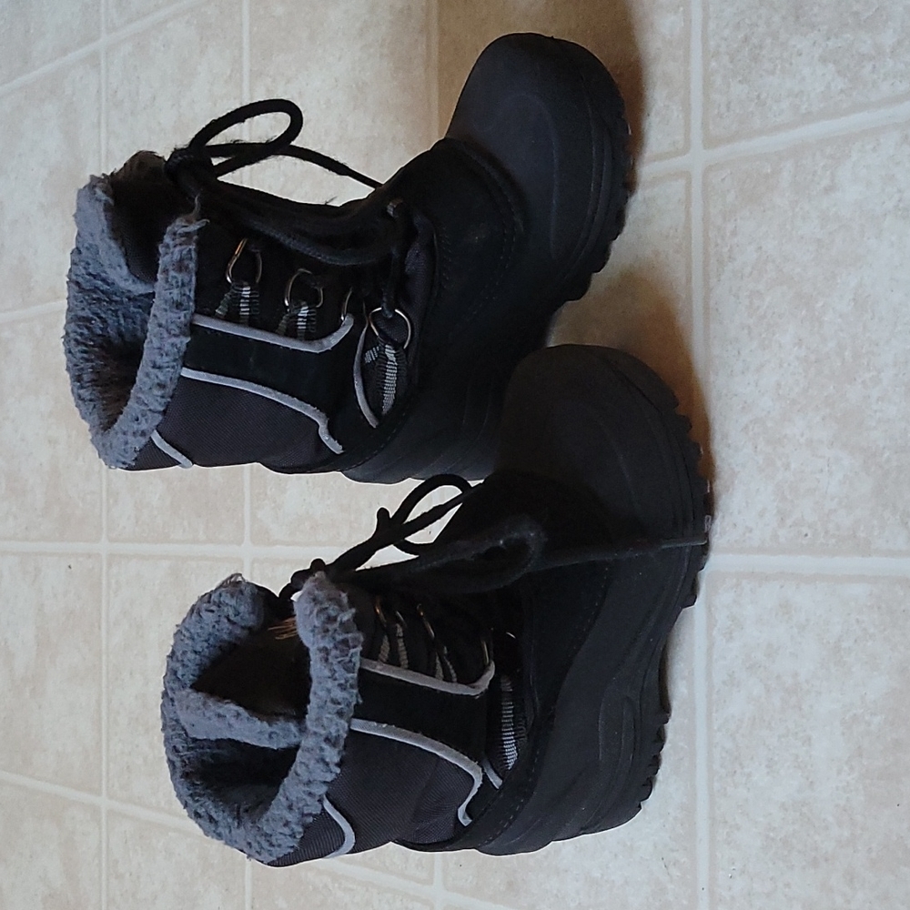 Itasca Lace Up Winter Boots